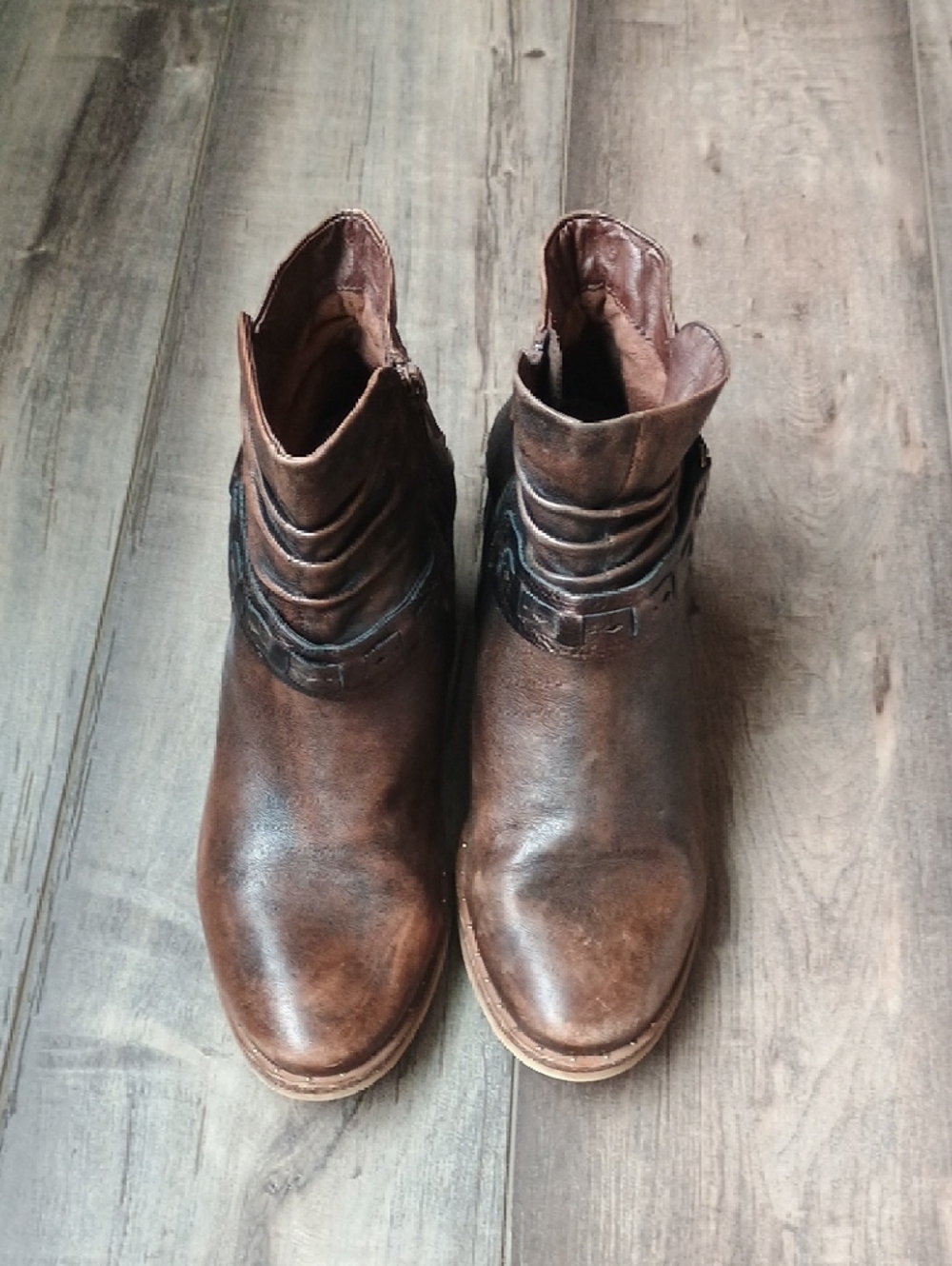 Earth Brown Distressed Leather Ankle Boots with Buckle Strap - Picture 4 of 11